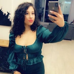 Meet your Posher, Karina